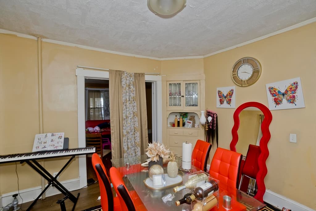 Single Family Residence at 173 Albemarle St, Springfield MA 01109, Springfield, photo 15 of 22