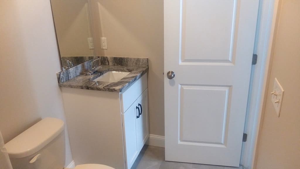 27 Dora Dr # B, Taunton MA 02780 photo 11
