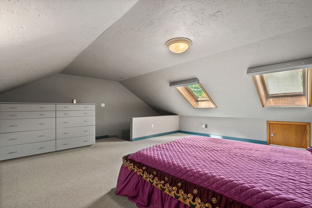 Condominium at 24 Hilltop Ln # 24, Easton MA 02375, Easton, photo 32 of 42