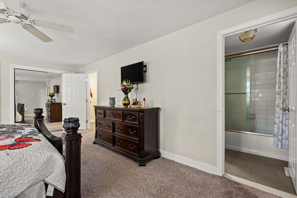 Condominium at 24 Hilltop Ln # 24, Easton MA 02375, Easton, photo 24 of 42