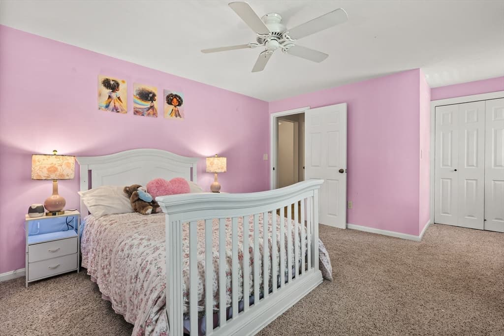 Condominium at 24 Hilltop Ln # 24, Easton MA 02375, Easton, photo 29 of 42