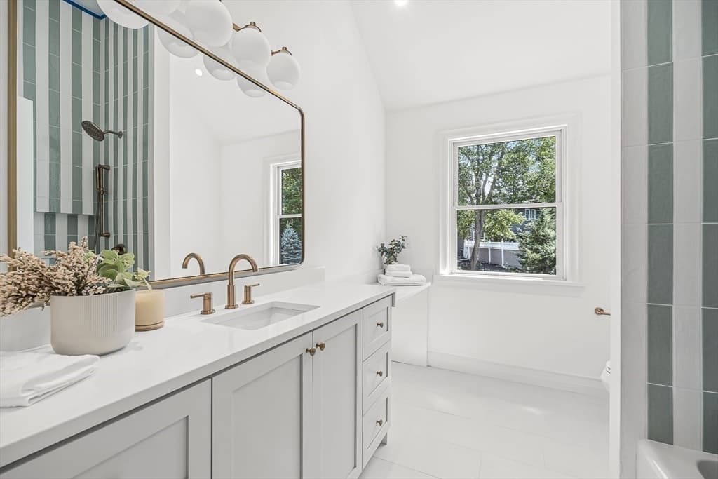 7 Hutchinson Road, Winchester MA 01890 photo 31