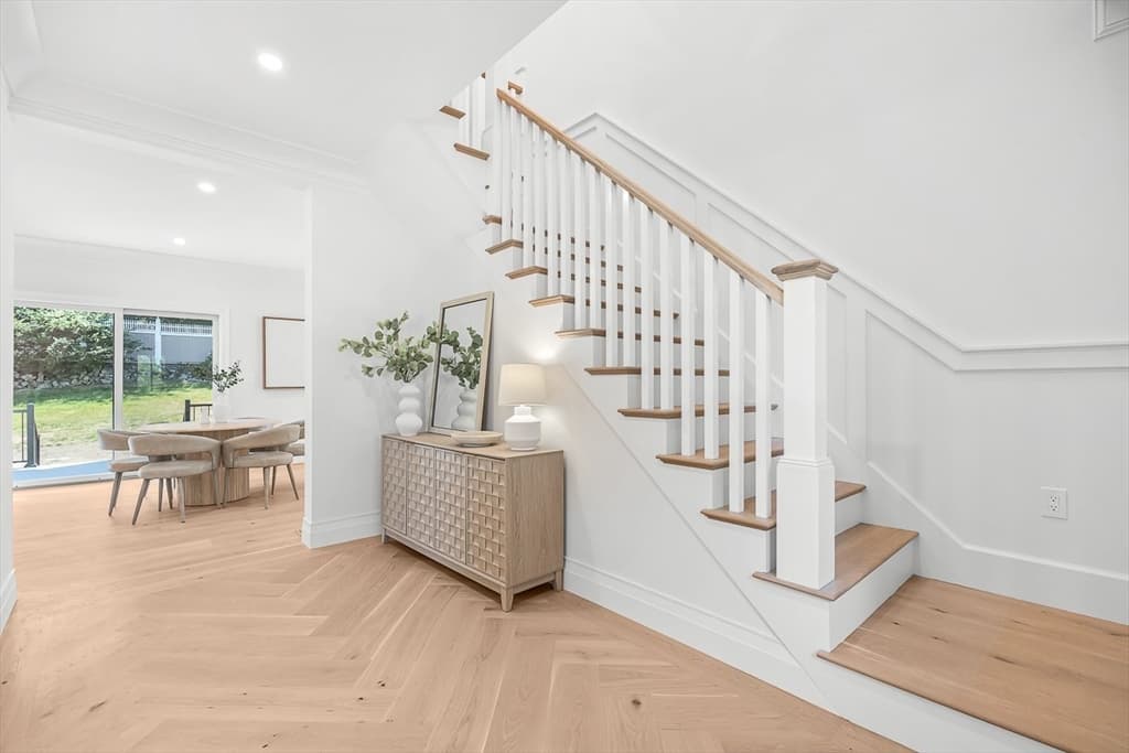 7 Hutchinson Road, Winchester MA 01890 photo 4