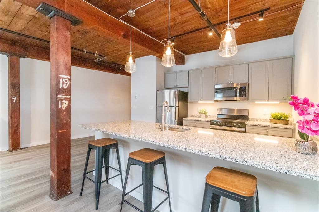 55 Sterling St # 312M, Clinton MA 01510 photo 5