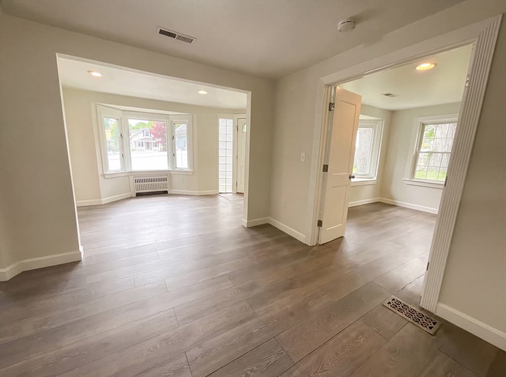 146 Hayward St, Braintree MA 02184 photo 3