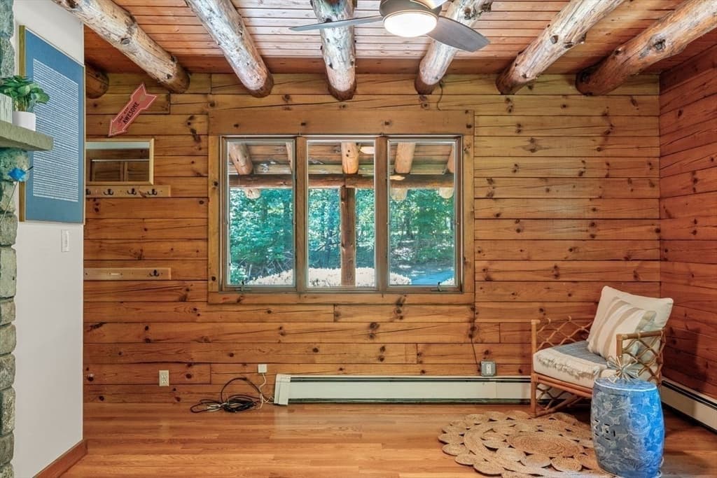 318 Circuit St, Hanover MA 02339 photo 13