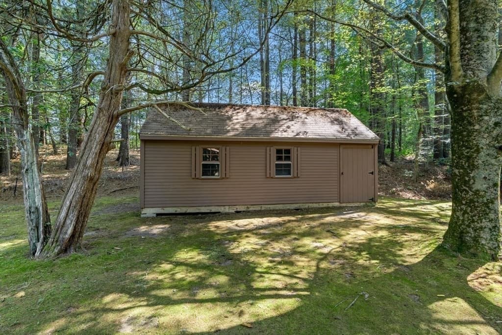 318 Circuit St, Hanover MA 02339 photo 29