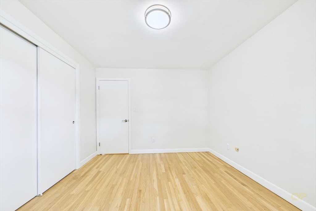 Single Family Residence at 206 Lafayette St, Fall River MA 02723, Fall River, photo 14 of 38