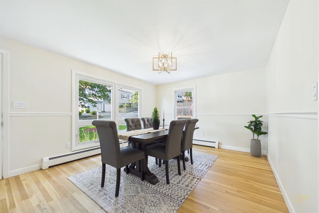 Single Family Residence at 206 Lafayette St, Fall River MA 02723, Fall River, photo 11 of 38