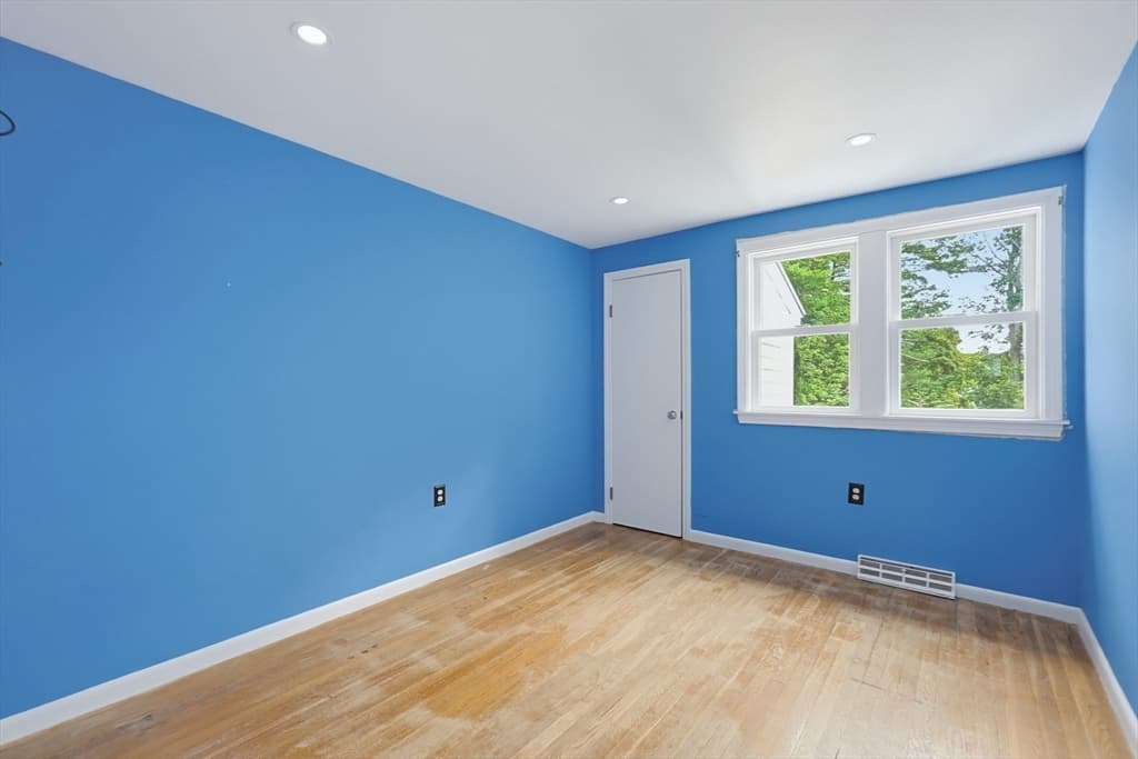 304 Primrose Hill Rd, Dracut MA 01850 photo 14