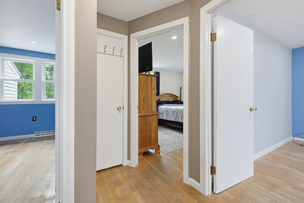 304 Primrose Hill Rd, Dracut MA 01850 photo 11