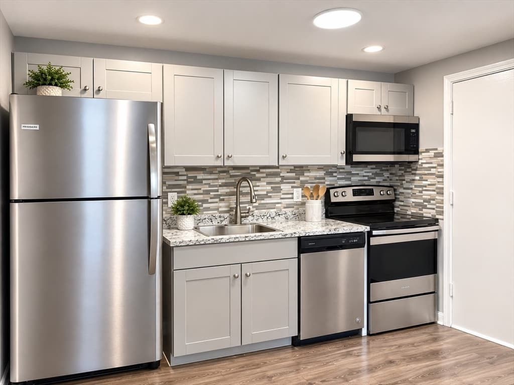 127 King St # 209, Franklin MA 02038 photo 7