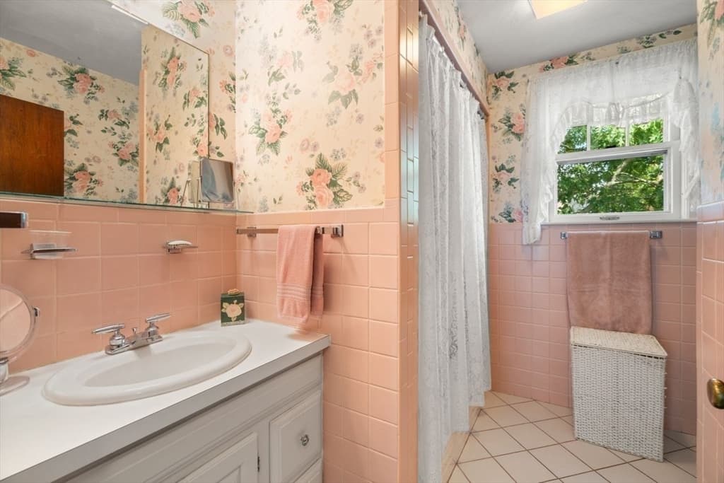 11 Hampden Street, Swampscott MA 01907 photo 19