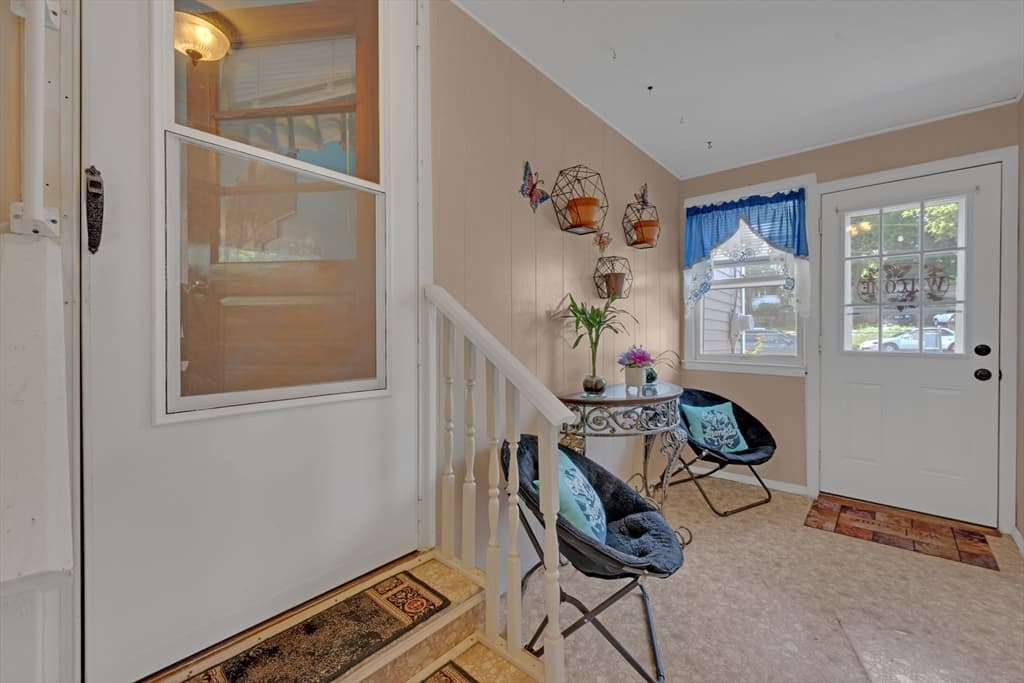 10 Union St, Southbridge MA 01550 photo 15