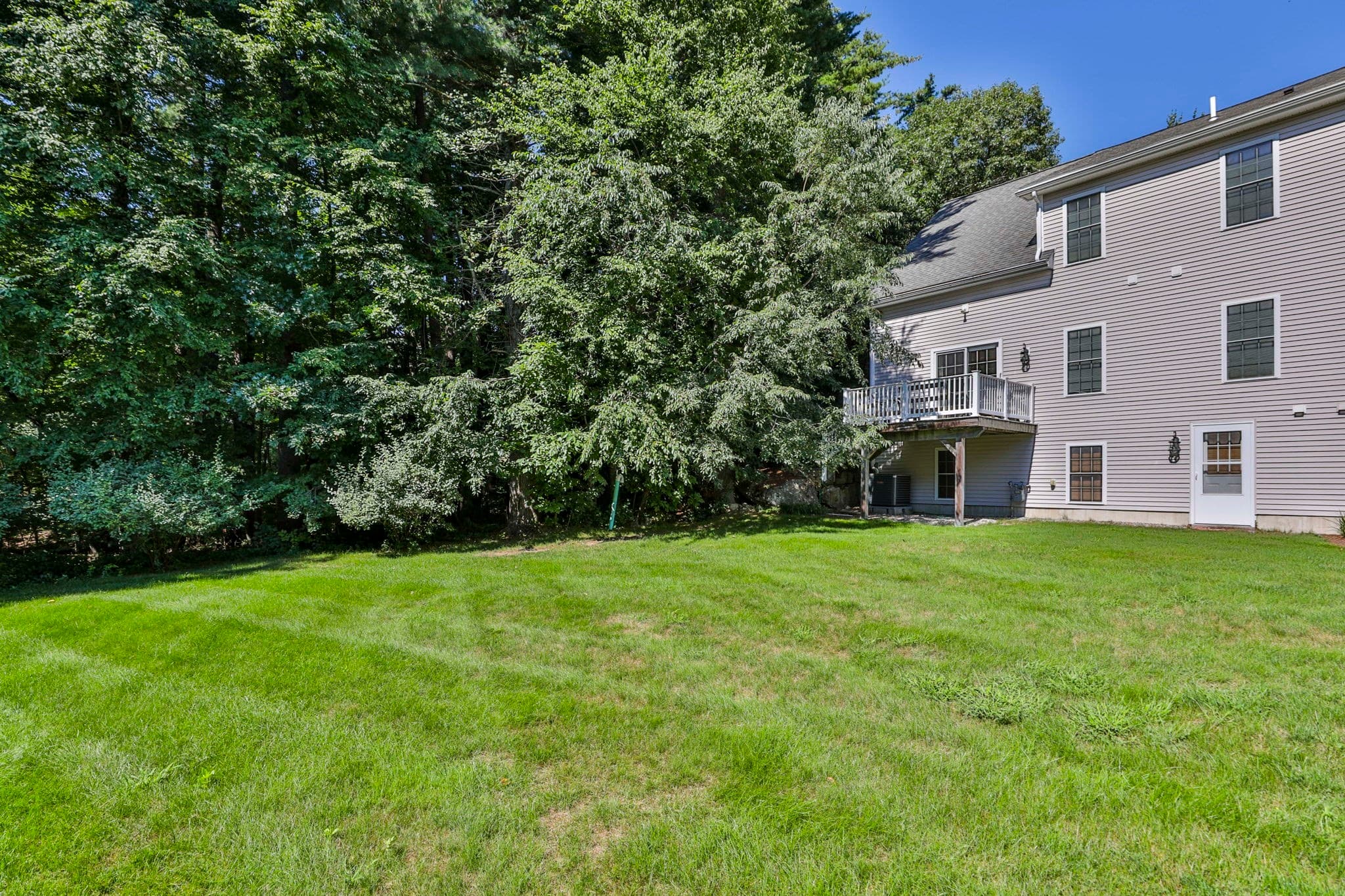 Condominium at 9 Partridge Ln # 9, Atkinson NH 03811, Atkinson, photo 5 of 42