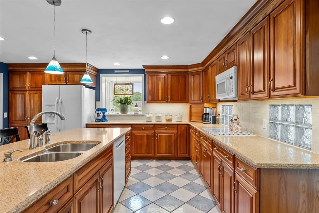 61 Water Street, Rehoboth MA 02769 photo 9