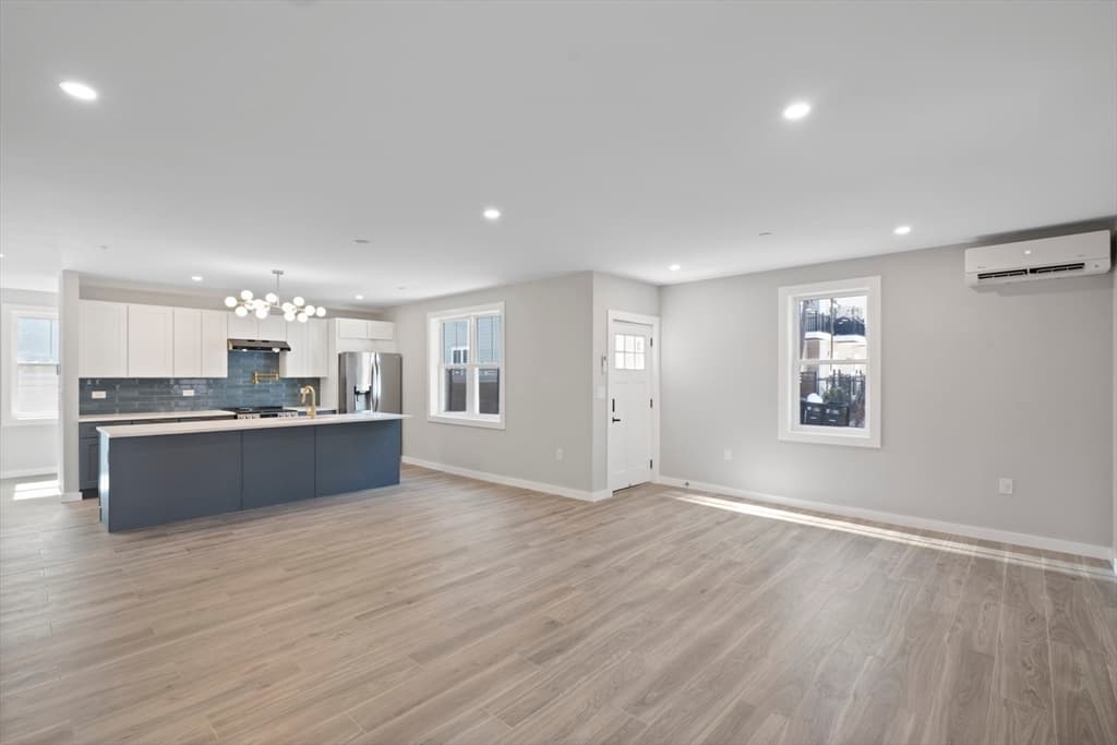 59 Perrin St, Boston MA 02119 photo 38