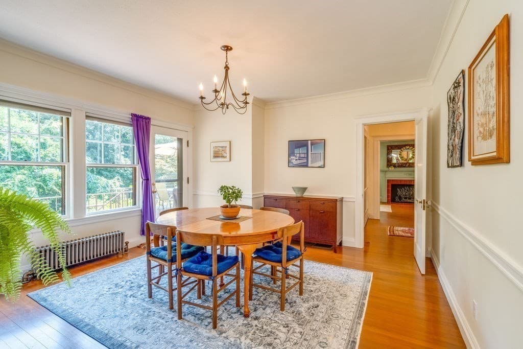 116 Pleasant St, Holyoke MA 01040 photo 12