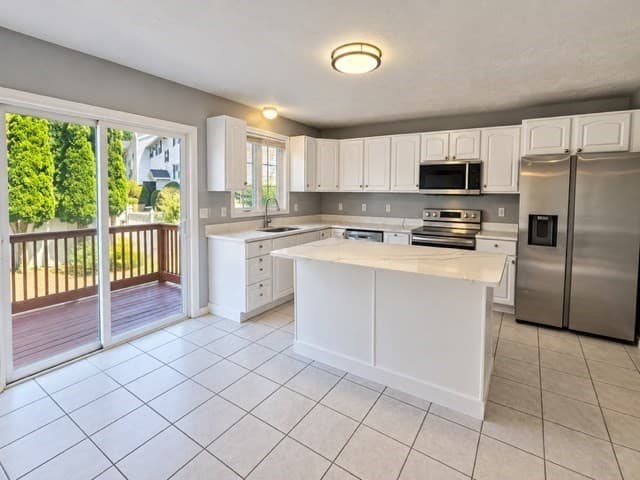 3-A Friedel Street, Worcester MA 01603
