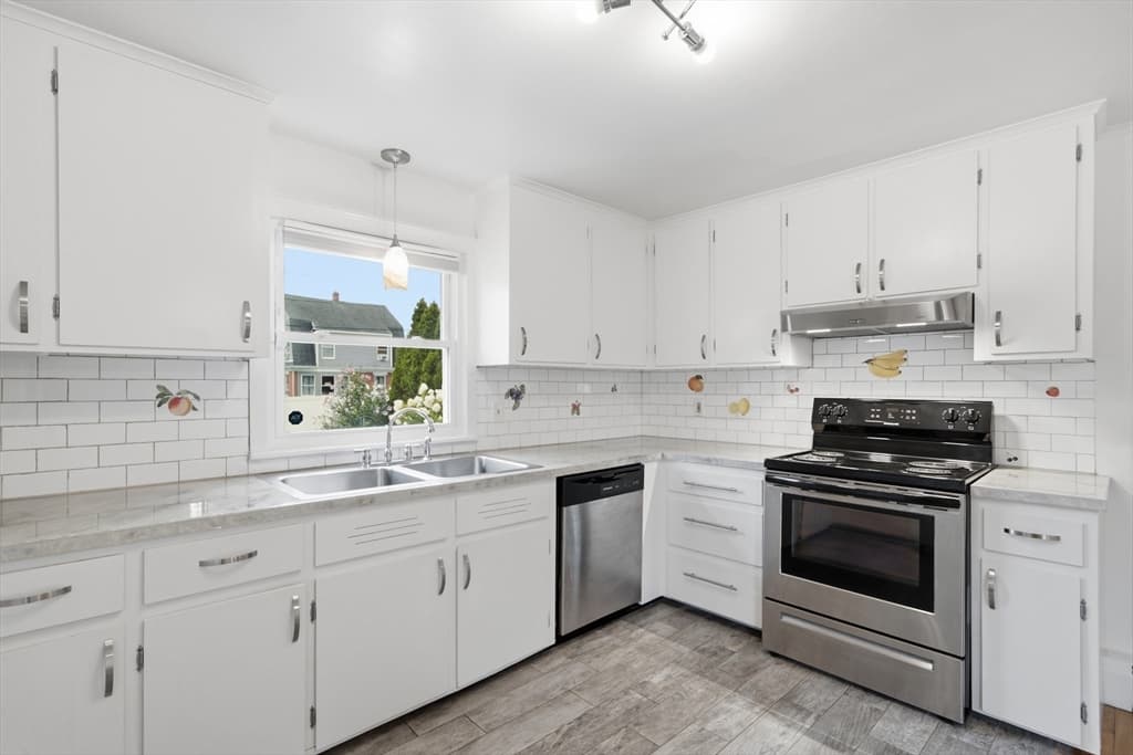 205 Central Ave, Seekonk MA 02771 photo 11