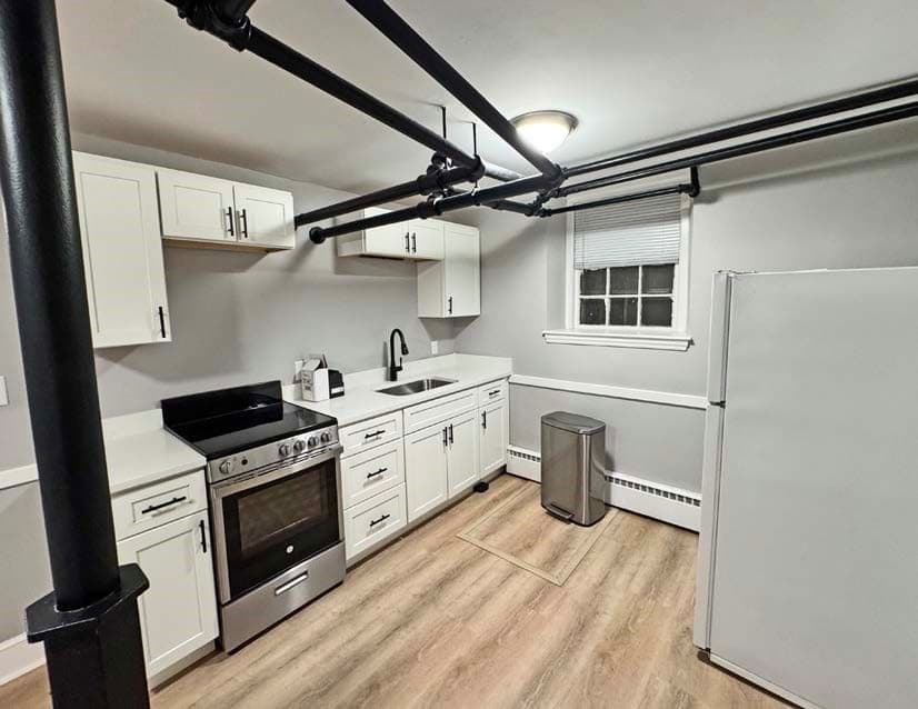 5-9 Family at 364-366 Essex Street, Salem MA 01970, Salem, photo 13 of 24