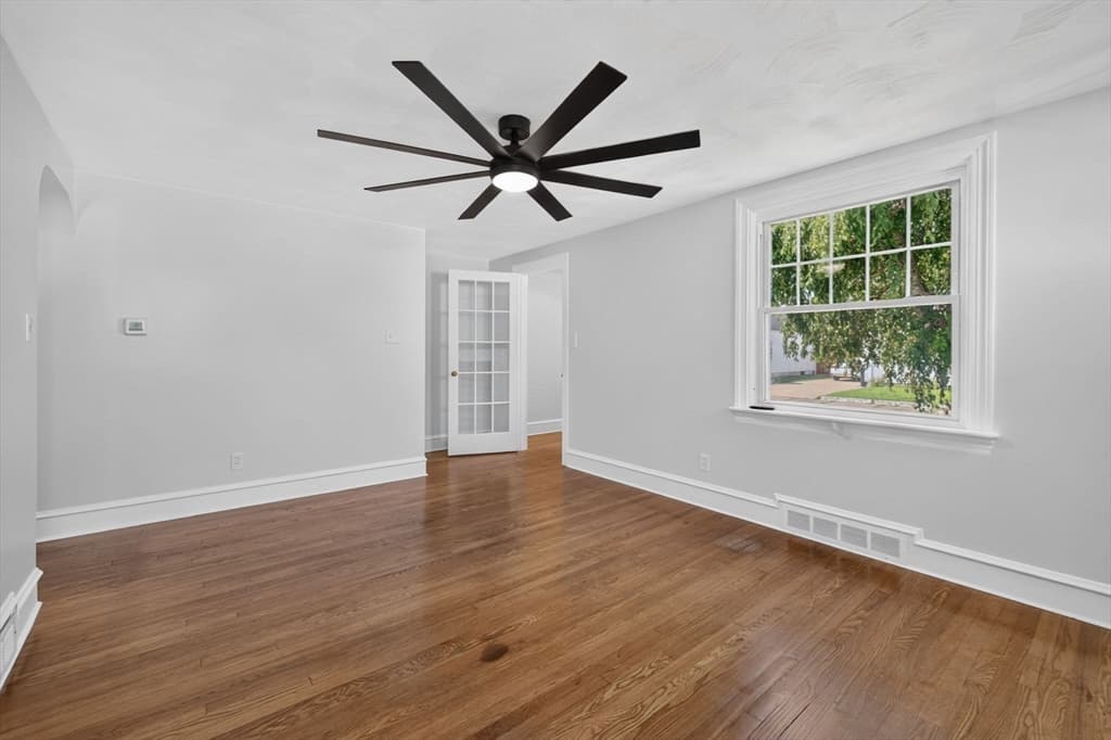 Single Family Residence at 122 Dewey Ave, Pawtucket RI 02861, Pawtucket, photo 28 of 42