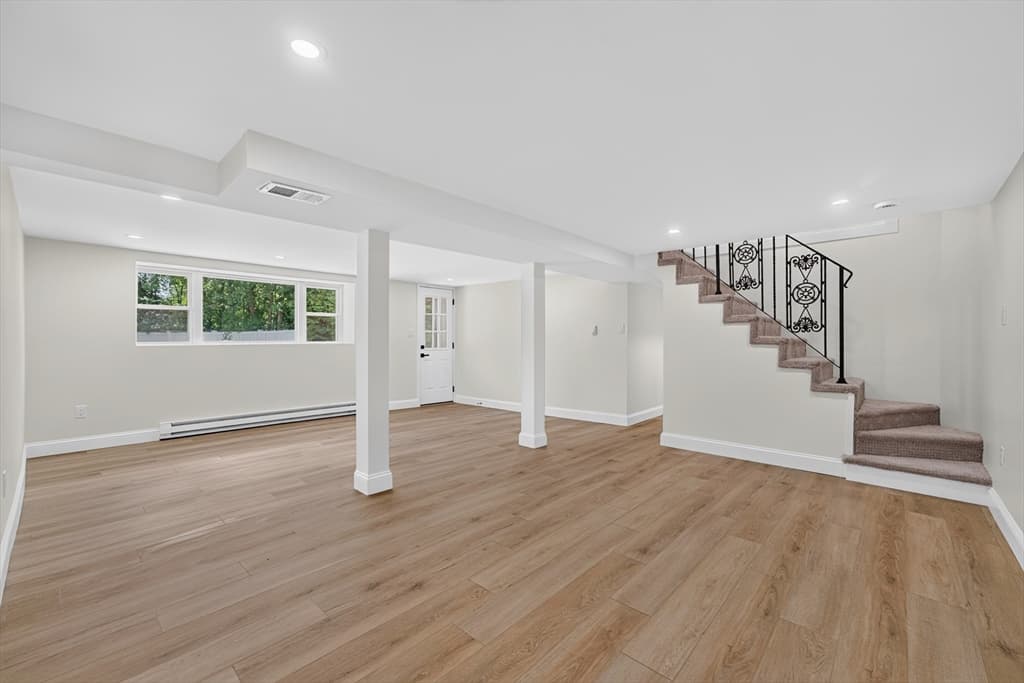 42 Bickford St, Lynn MA 01904 photo 29
