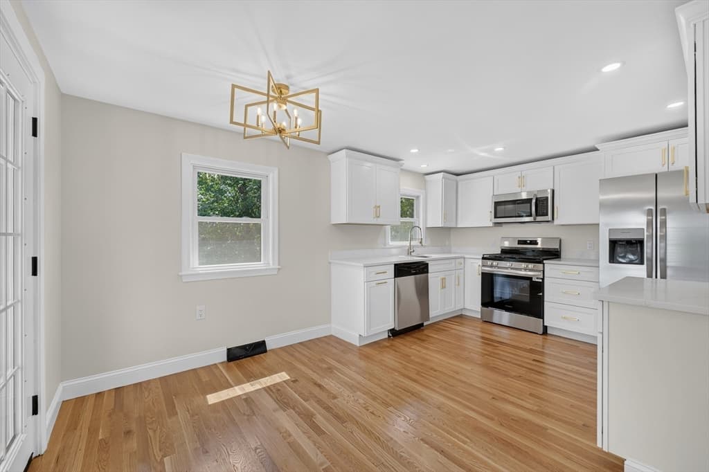 42 Bickford St, Lynn MA 01904 photo 8