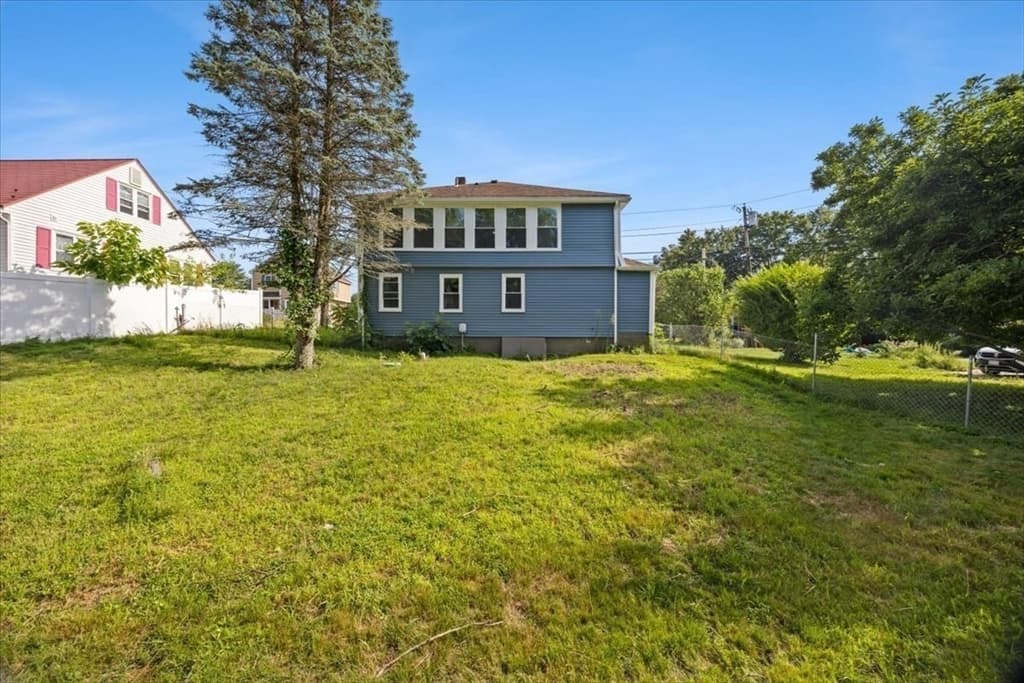 1381 Cohannet St, Taunton MA 02780 photo 20