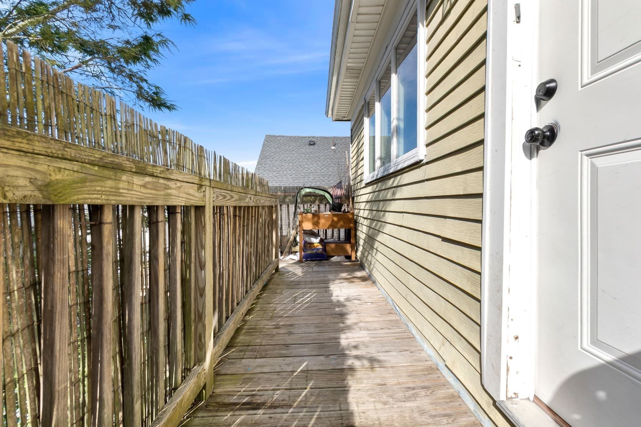 3 Family at 20 Shepherd St, Gloucester MA 01930, Gloucester, photo 24 of 41