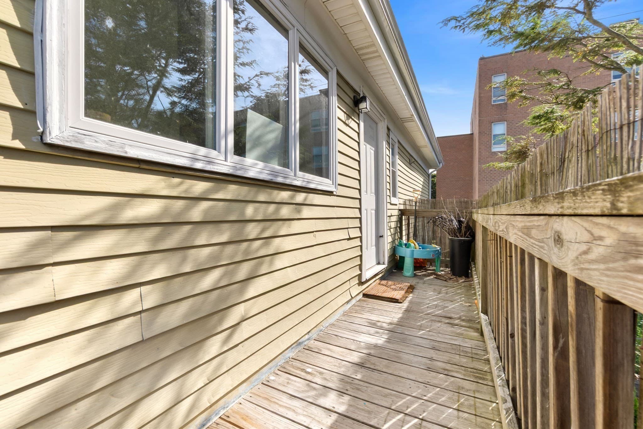 3 Family at 20 Shepherd St, Gloucester MA 01930, Gloucester, photo 25 of 41
