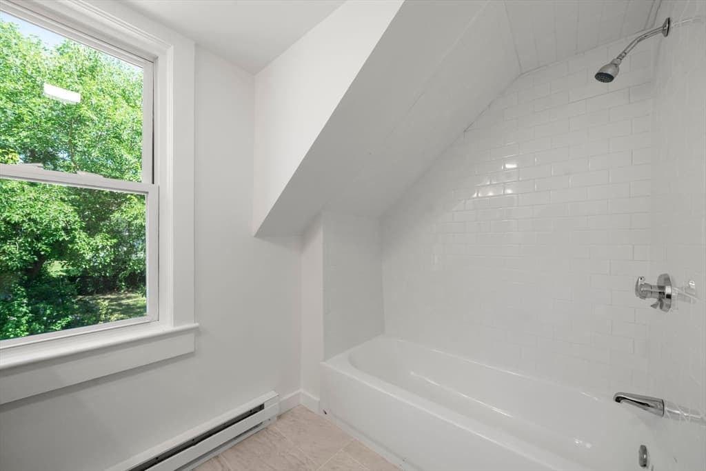 29 Sandwich Rd, Wareham MA 02571 photo 16