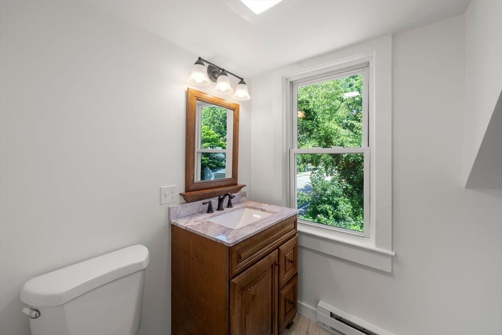29 Sandwich Rd, Wareham MA 02571 photo 15