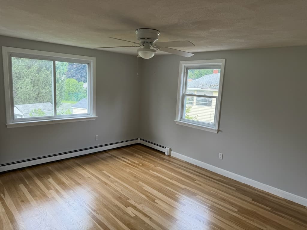 6 Canterbury Rd, Woburn MA 01801 photo 15