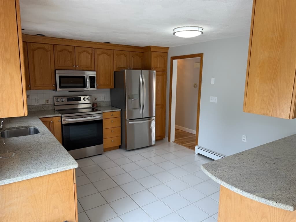 6 Canterbury Rd, Woburn MA 01801 photo 21