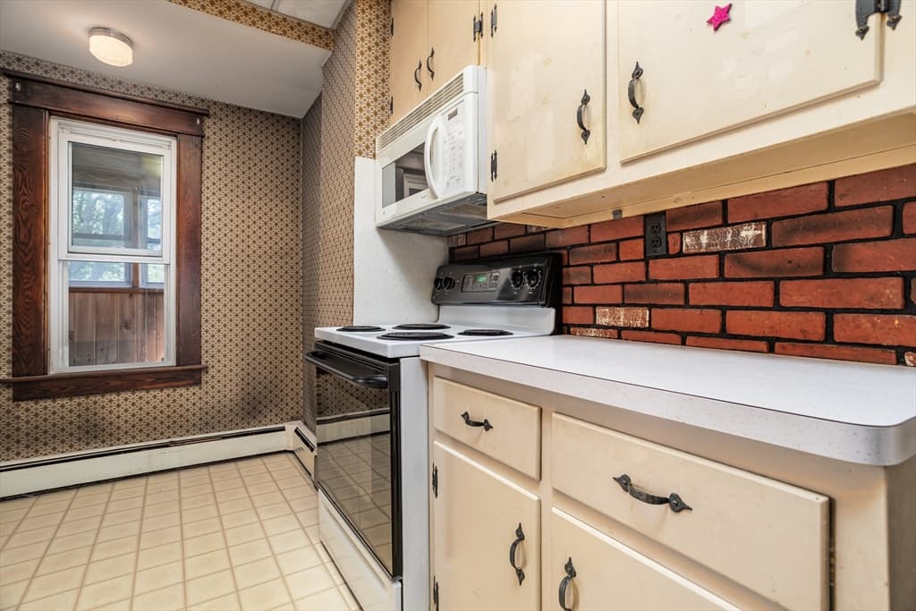 124 Highland Avenue, Athol MA 01331 photo 18