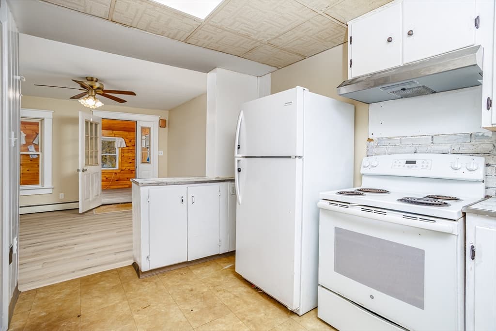 124 Highland Avenue, Athol MA 01331 photo 4