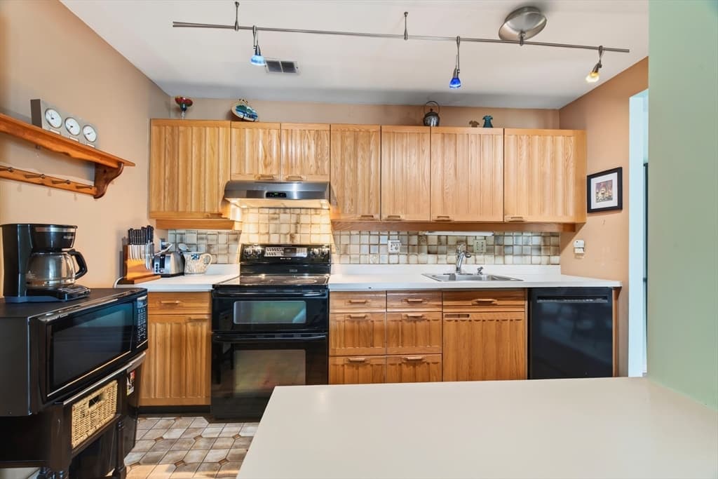1 Seal Harbor Rd. # 615, Winthrop MA 02152 photo 6