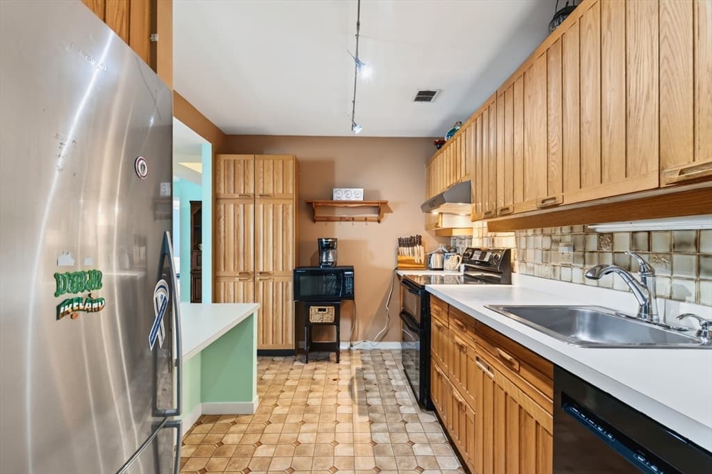 1 Seal Harbor Rd. # 615, Winthrop MA 02152 photo 7