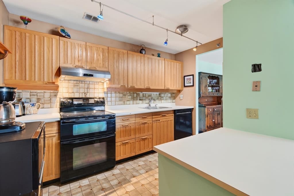 1 Seal Harbor Rd. # 615, Winthrop MA 02152 photo 5