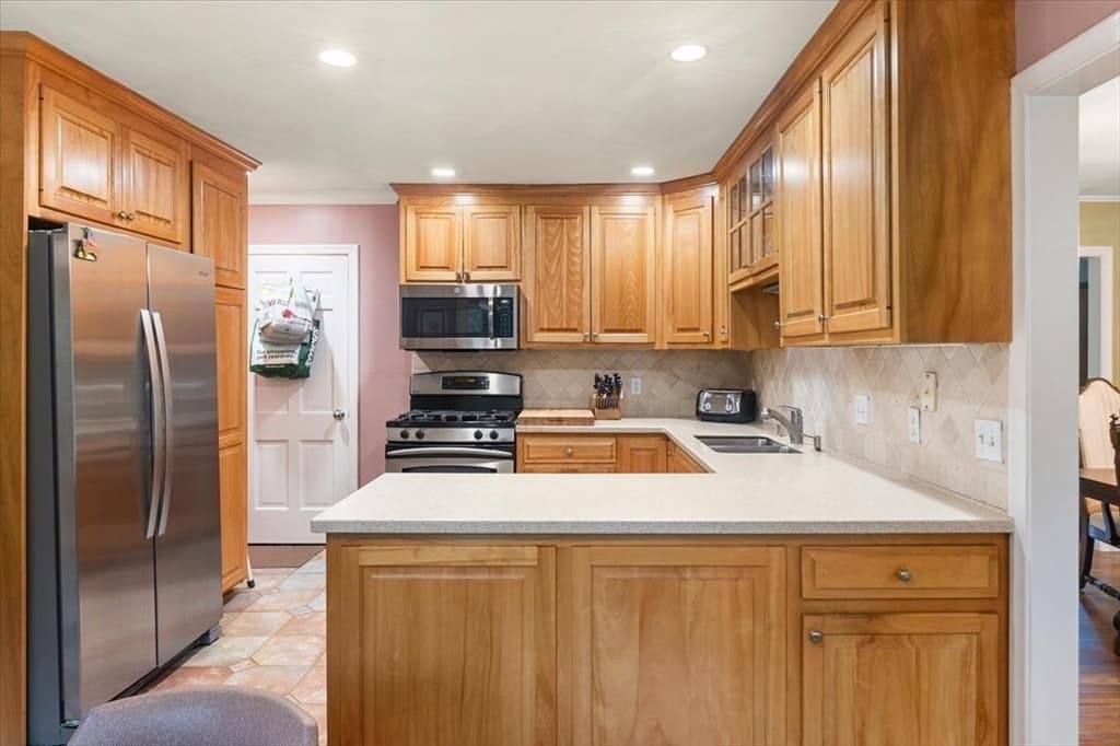 Single Family Residence at 16 Carmen Circle, Medfield MA 02052, photo 18 of 35
