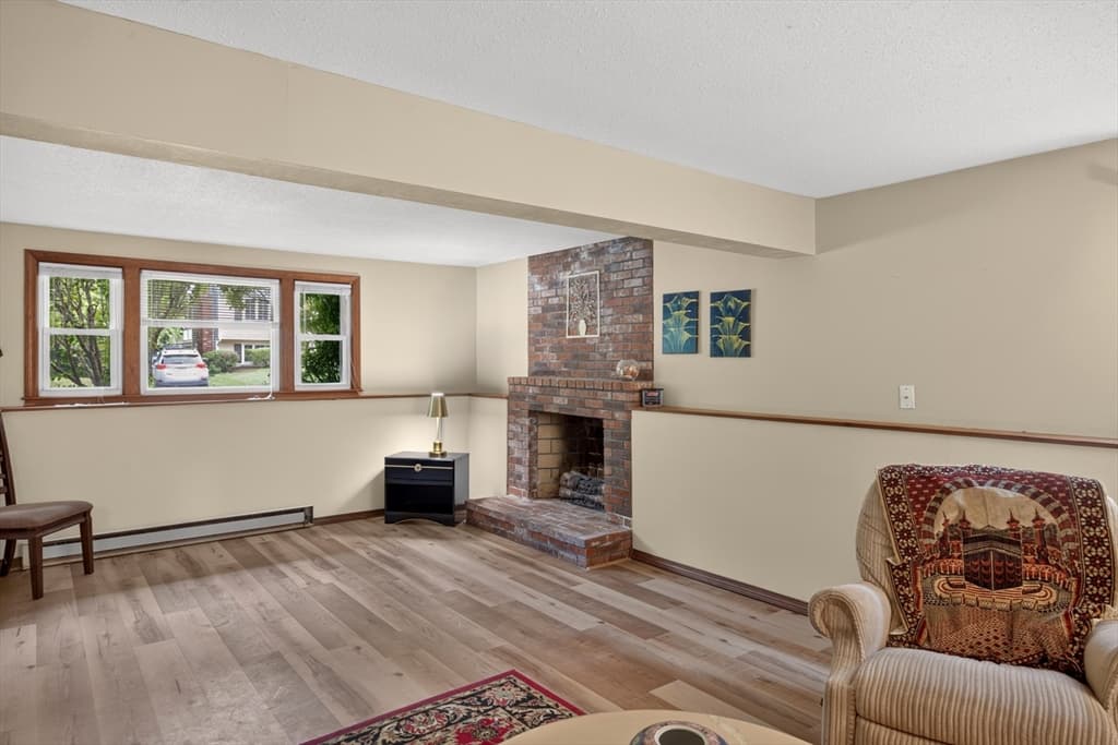 106 Tanglewood Dr, Falmouth MA 02536 photo 22
