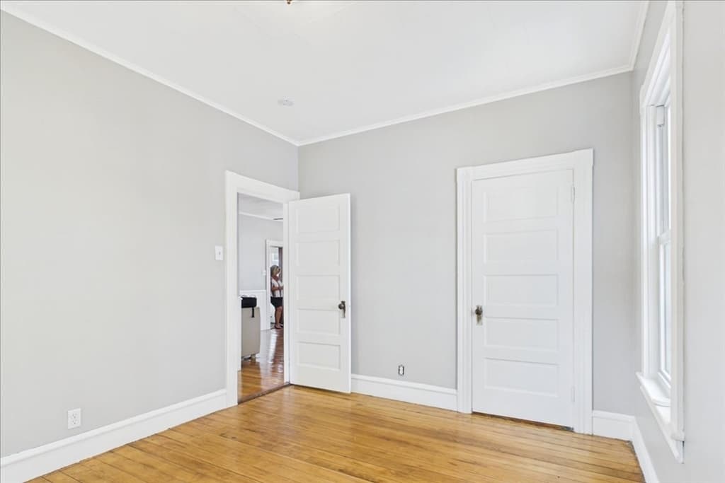 121 Almy St, Fall River MA 02720 photo 12