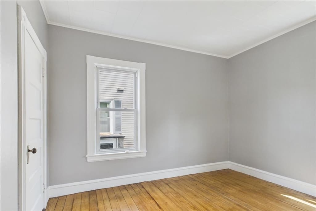 121 Almy St, Fall River MA 02720 photo 11
