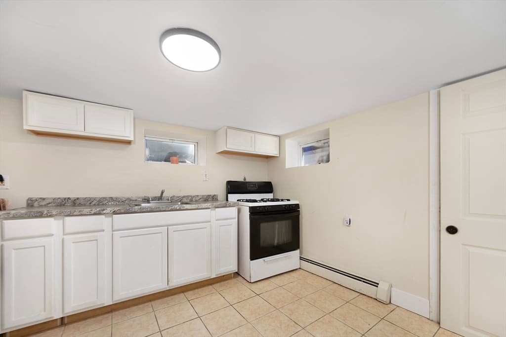 292 California Ave, Providence RI 02905 photo 26