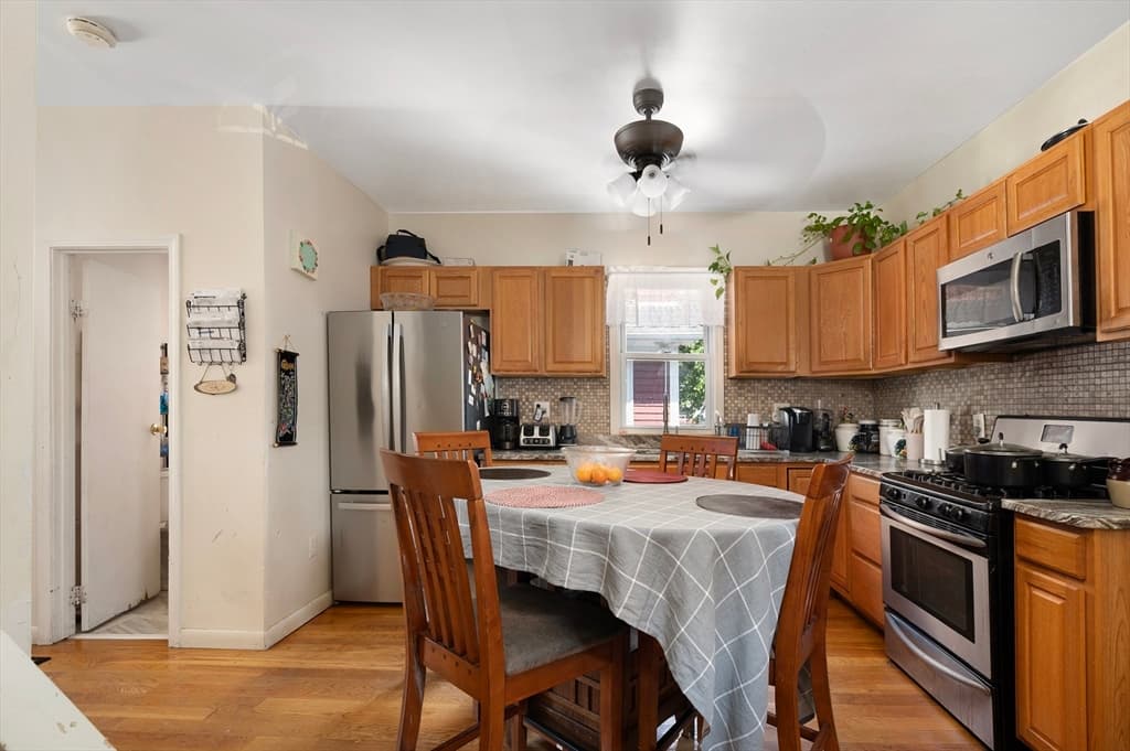 292 California Ave, Providence RI 02905 photo 8