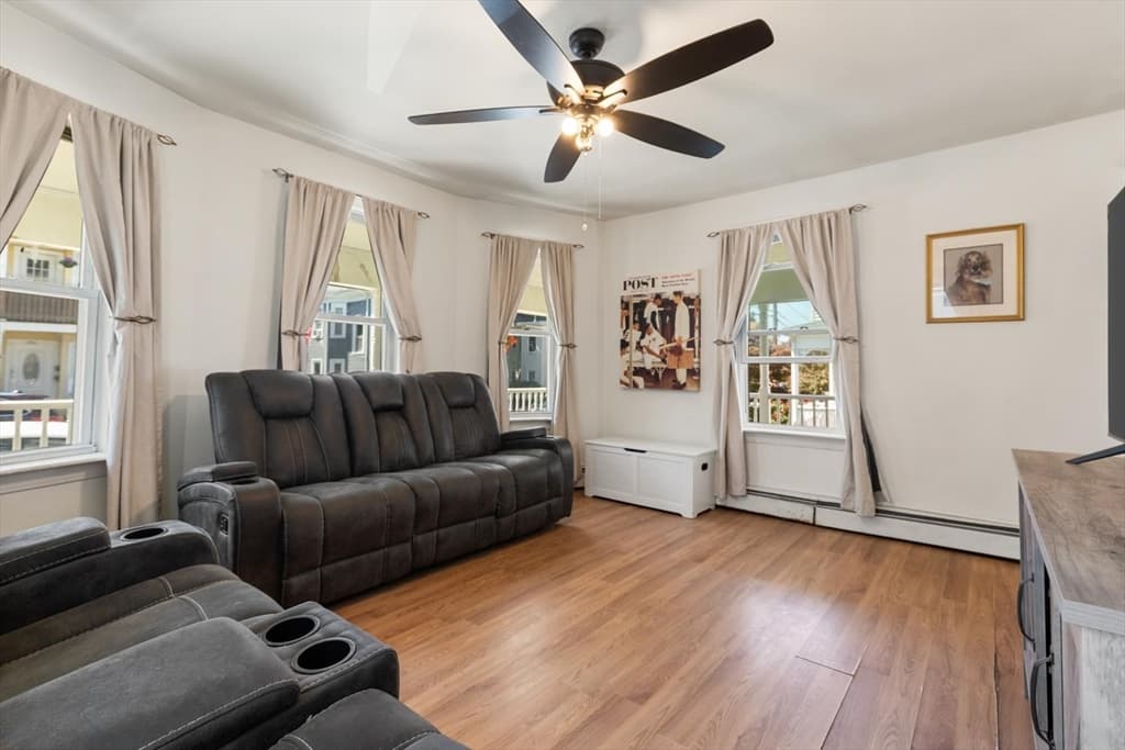 16 Mason St, Beverly MA 01915 photo 17