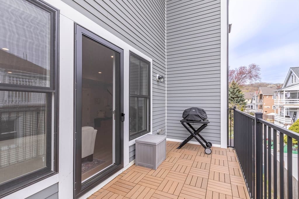 66 Fawndale Rd # 3, Boston MA 02131 photo 17
