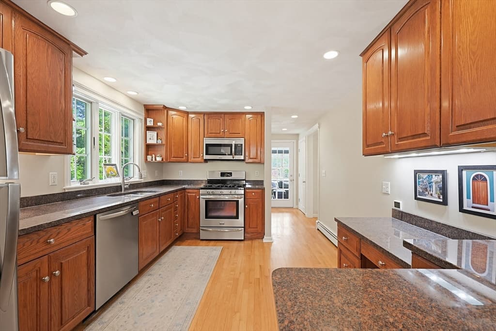 15 Calvin Road, North Attleboro MA 02760 photo 9