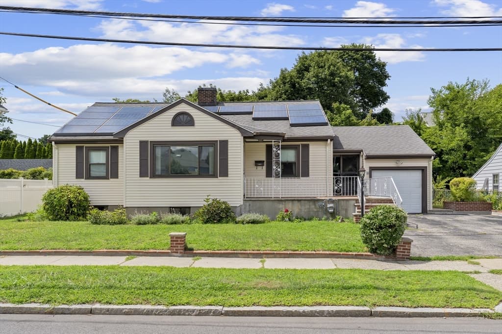 96 Loring Ave, Winchester MA 01890 photo 2